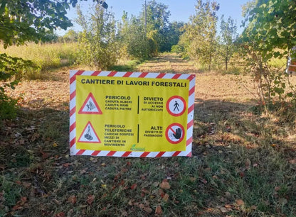 Forestry work warning banner 148x100